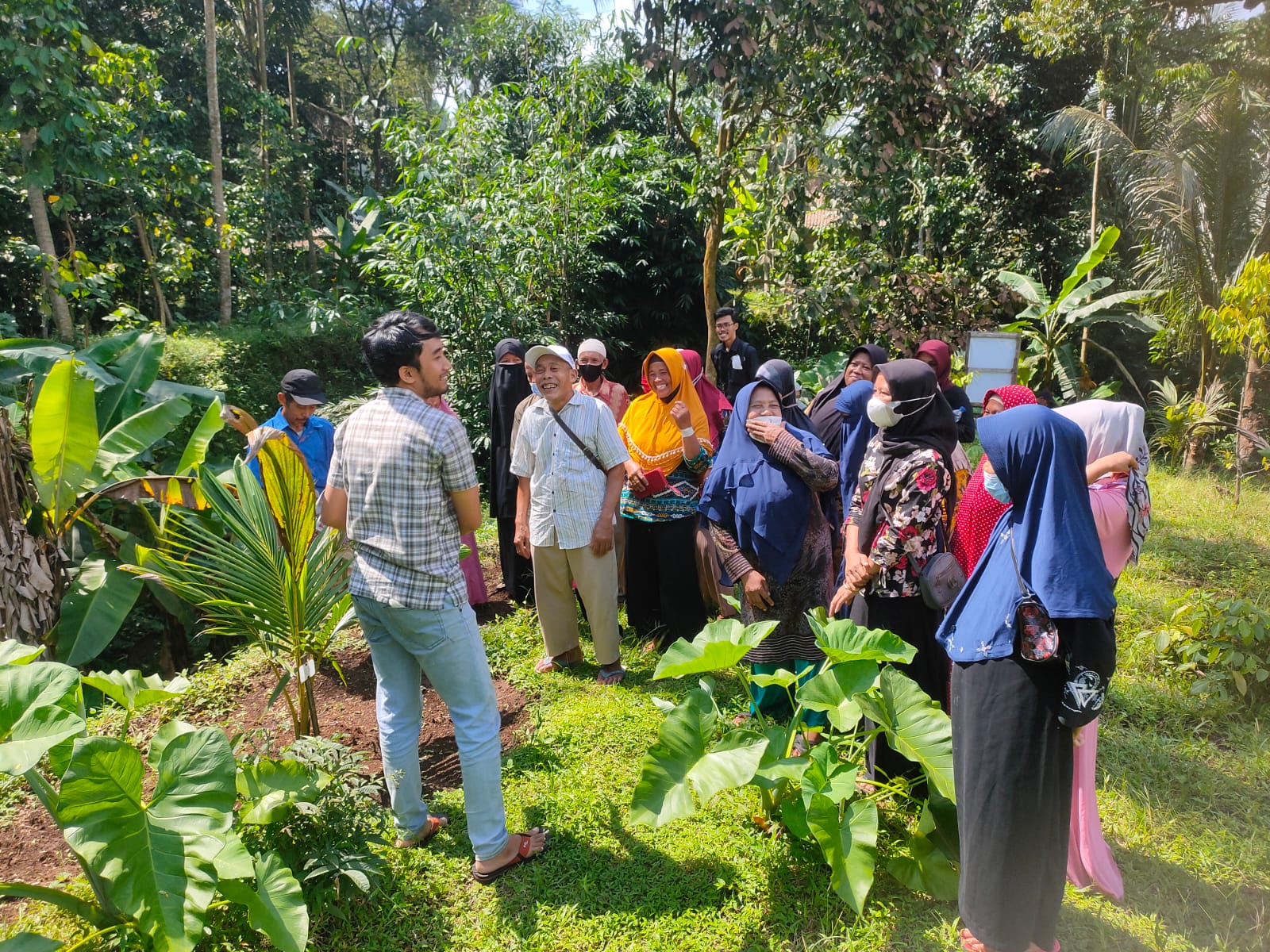 Kegiatan lapangan